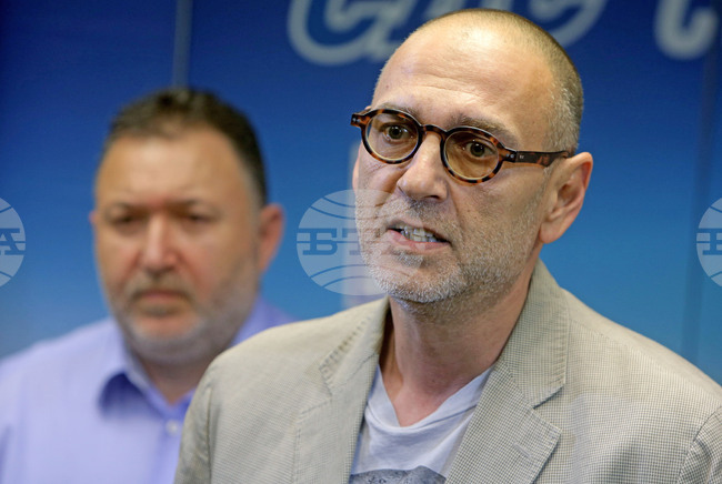 Поклонението пред писателя, журналиста и политика Любен Дилов ще се състои на 5 юни в столичния храм „Св. София“