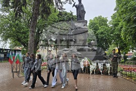 Свищов - Ден на Ботев