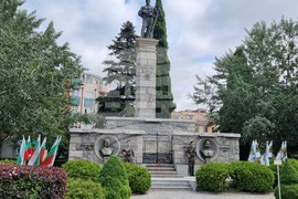 Сливен - Ден на Ботев и на загиналите за народна свобода