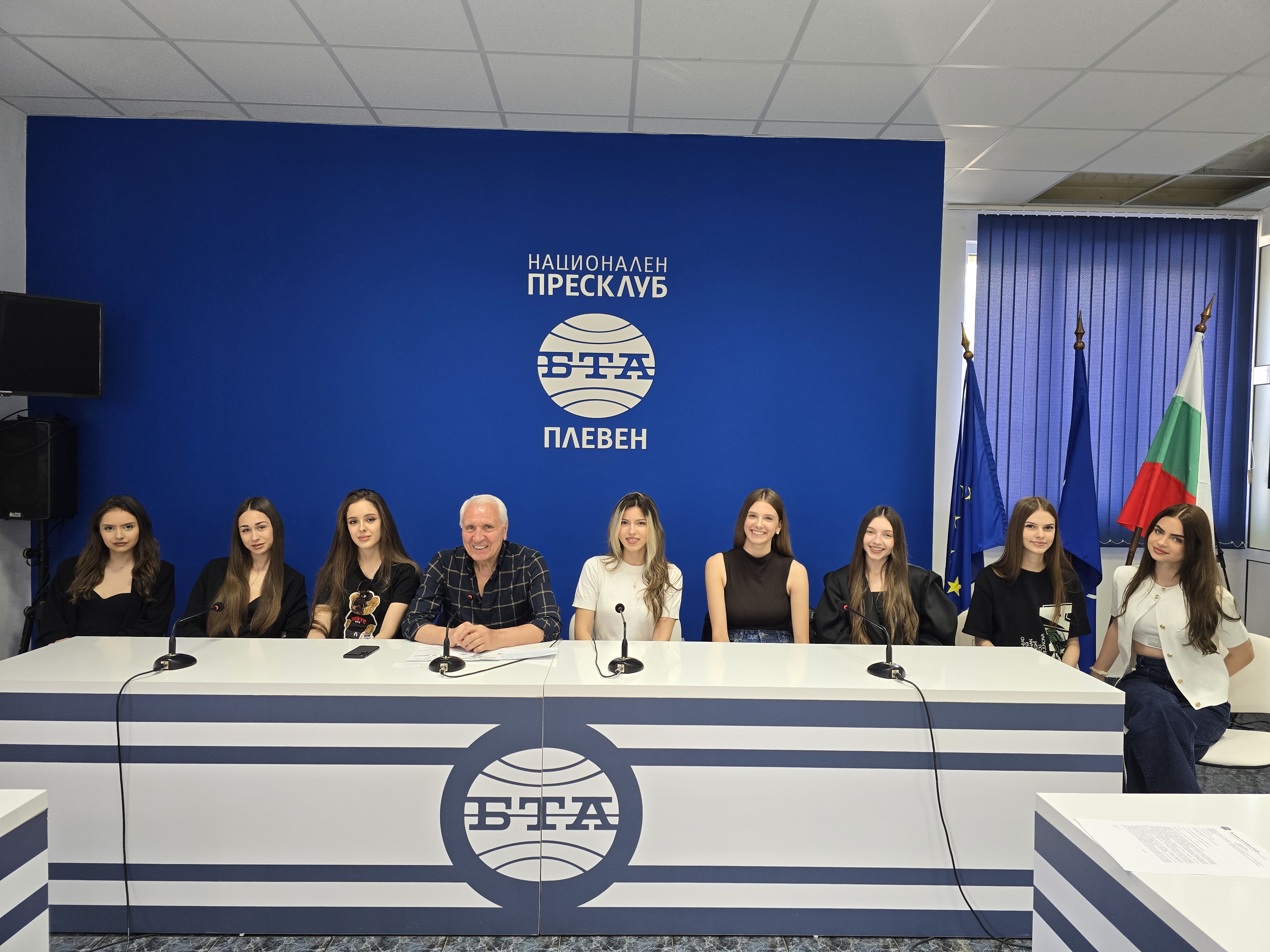 Пресконференция за предстоящия Парад на модата в Плевен