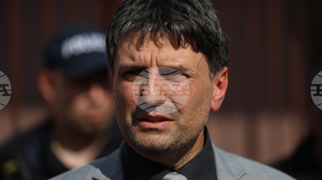 More Than 30 Detained in Police Operation against Extortion and Pimping Ring