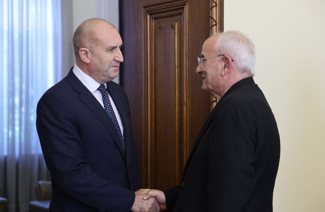 Restoring Peace in Middle East Will Strengthen Europe's Stability, PM Radev Says at Meeting with Lebanese Defence Minister
