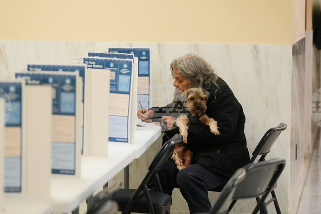 APTOPIX Election 2026 California