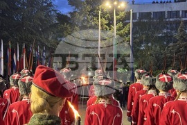 Казанлък - Ден на Ботев - заря-проверка