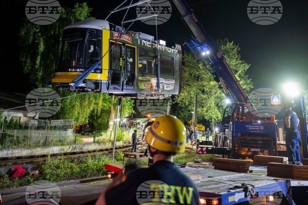 Germany Streetcar Derailed