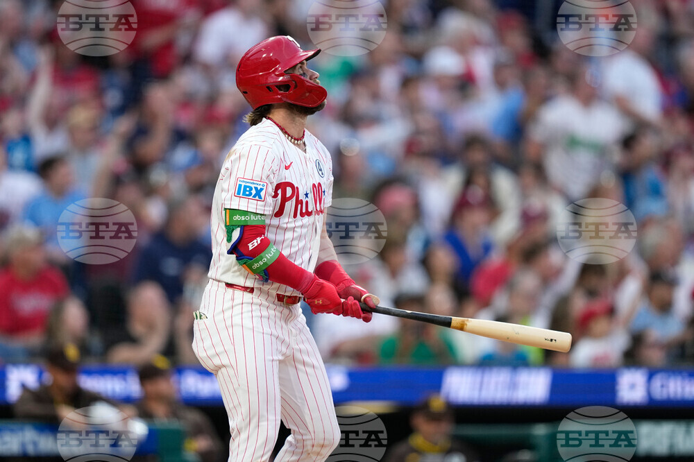 Padres Phillies Baseball