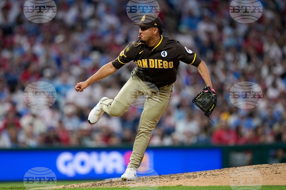 Padres Phillies Baseball
