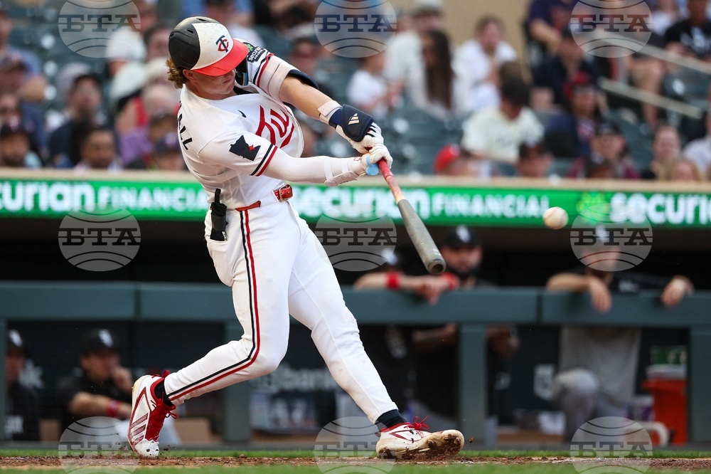 White Sox Twins Baseball