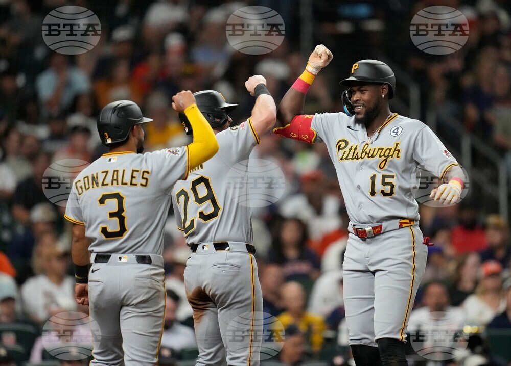 Pirates Astros Baseball