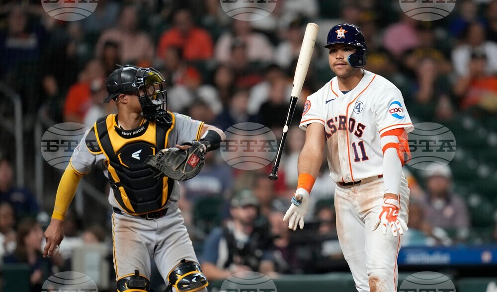 Pirates Astros Baseball