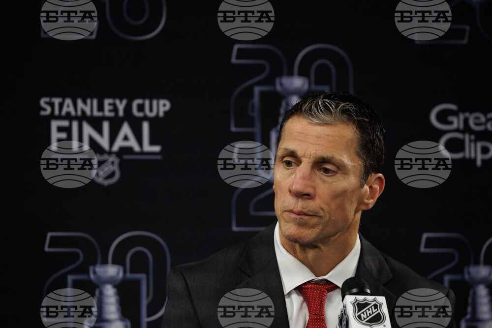 Stanley Cup Golden Knights Hurricanes Hockey