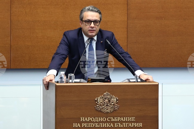 Тома Биков от ГЕРБ-СДС бе избран за ръководител на делегацията на Народното събрание в Интерпарламентарната асамблея по православие