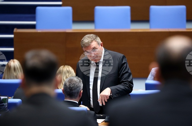 Костадин Ангелов отново оглави Комисията по здравеопазването в парламента 