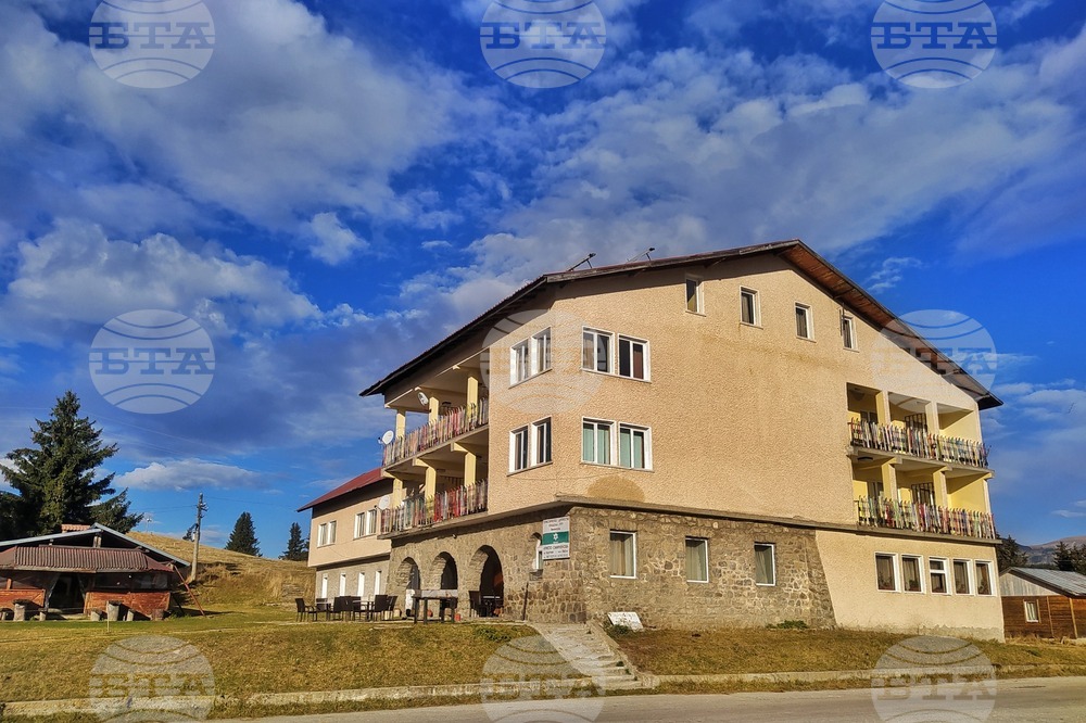 In 33 Years, Bulgarian Tourist Union's 300-Plus Sites Turned into Private Residences, Hotels