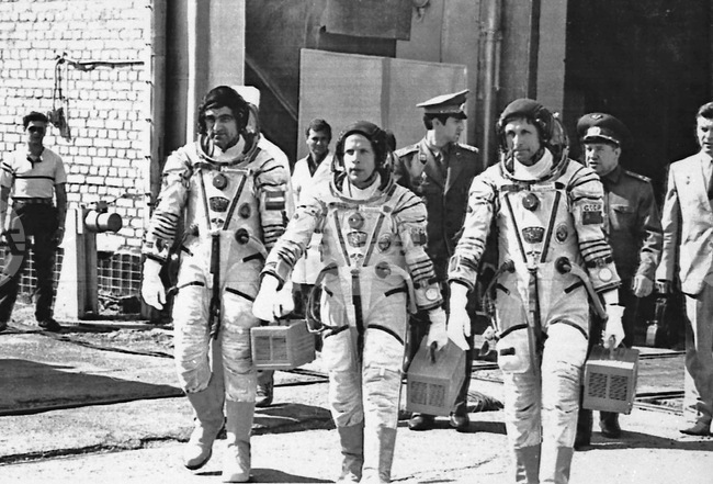 June 7, 1988: Space Flight Makes Bulgaria Sixth in World to Have Sent Two Cosmonauts into Space