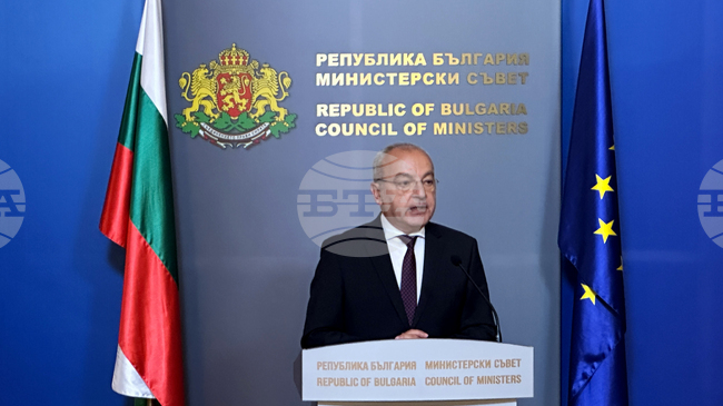 Пенсиите ще бъдат увеличени със 7,8%, обяви вицепремиерът Гълъб Донев