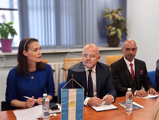 Bulgaria and Argentina Discuss Opportunities for Expanding Economic Cooperation