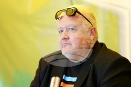 Пролетен панаир на книгата - „На пост. Начело на НАТО във време на война“ - представяне