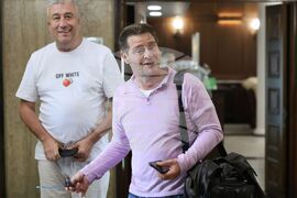 Летище „Васил Левски“ - Жулиен Дасен - пристигане