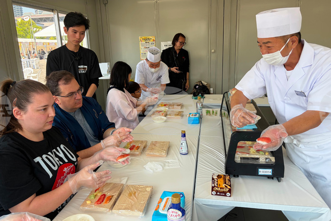 Food Japan Making Sushi