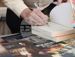 Пролетен панаир на книгата 2026 - Кристофър Бъкстон - среща - Шатра 63 