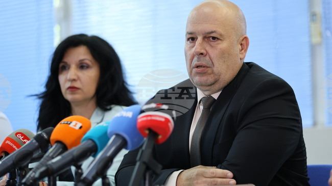 Икономическа полиция е задържала двама души заради обществени поръчки в Пловдивския университет 
