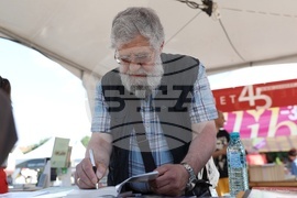 Пролетен панаир на книгата 2026 - Деян Енев - среща с автограф