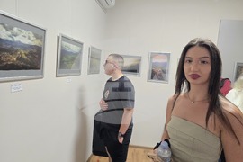 Плевен - изложба - Богомил Стоев