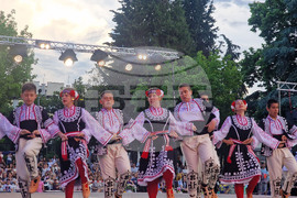 Пазарджик - танцов състав „Чудесия“ - концерт