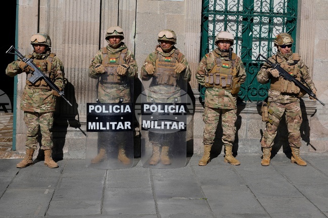 Bolivia Military
