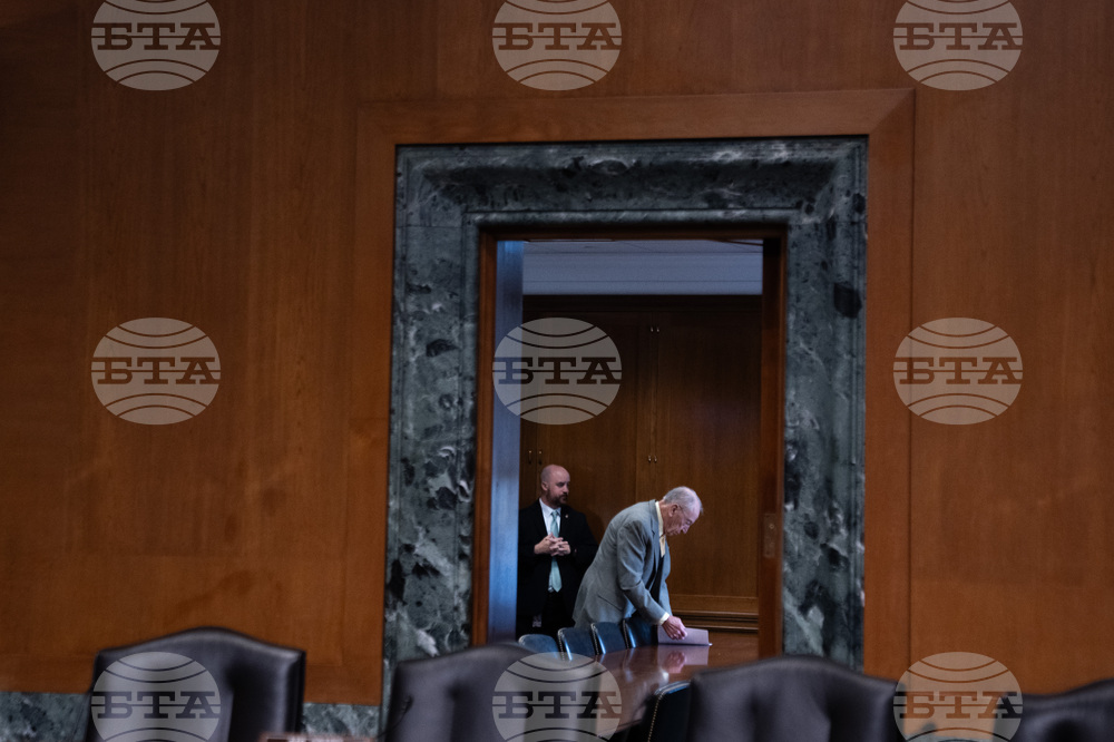 APTOPIX Senate Treasury