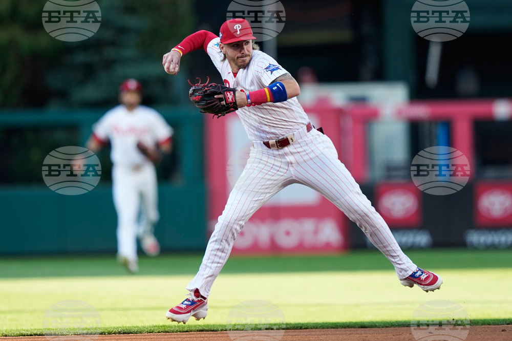 Padres Phillies Baseball