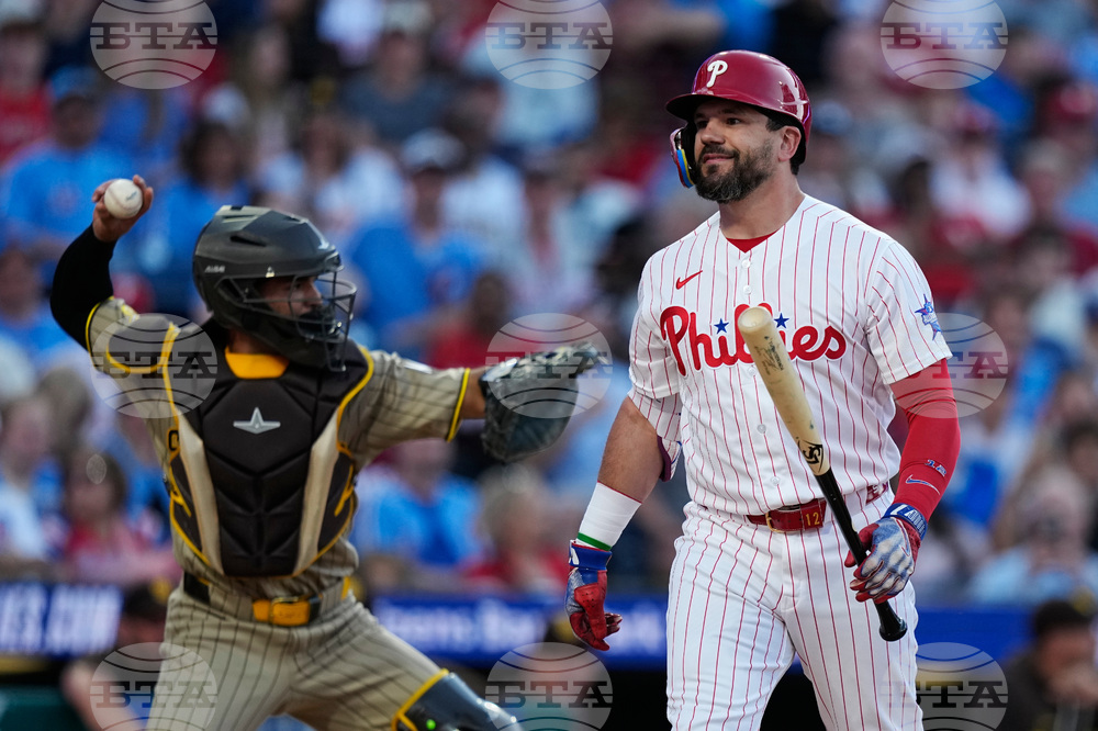 Padres Phillies Baseball