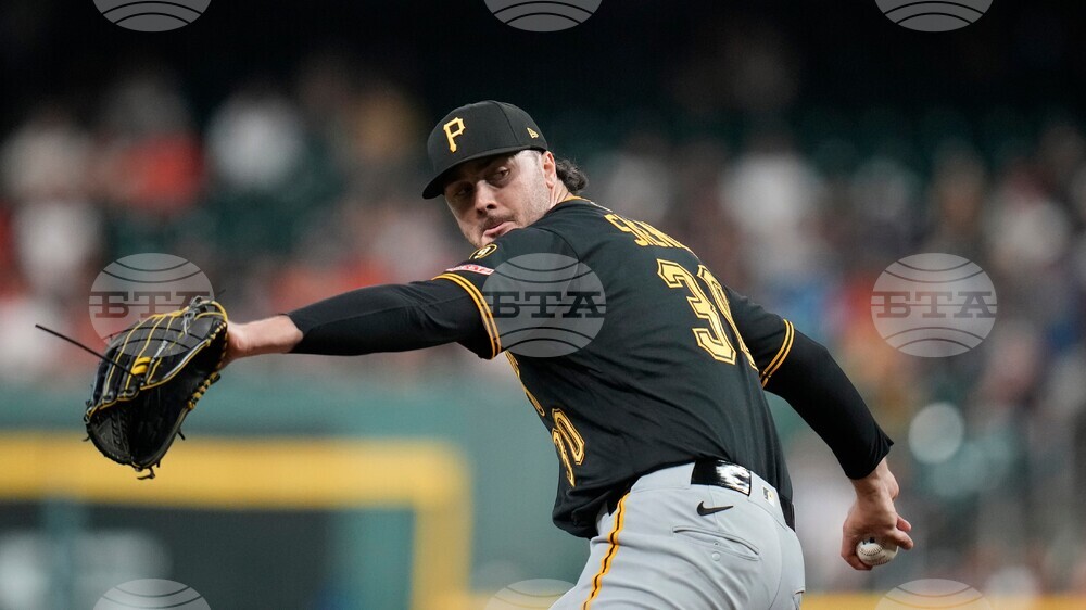 Pirates Astros Baseball