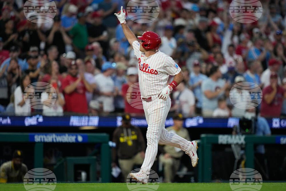 Padres Phillies Baseball