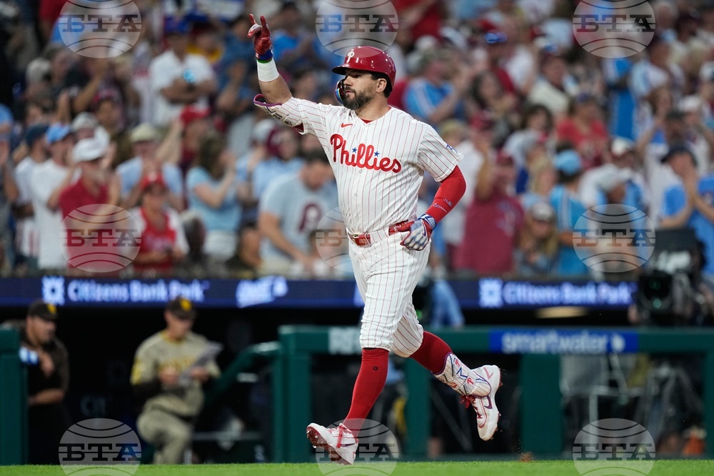 Padres Phillies Baseball