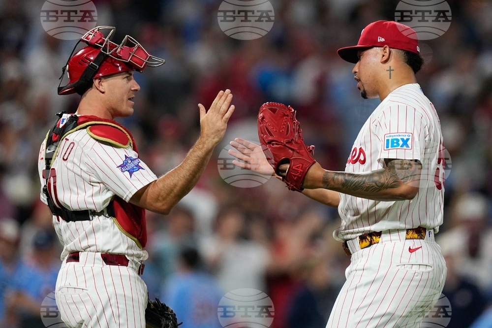 Padres Phillies Baseball