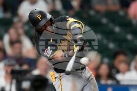Pirates Astros Baseball