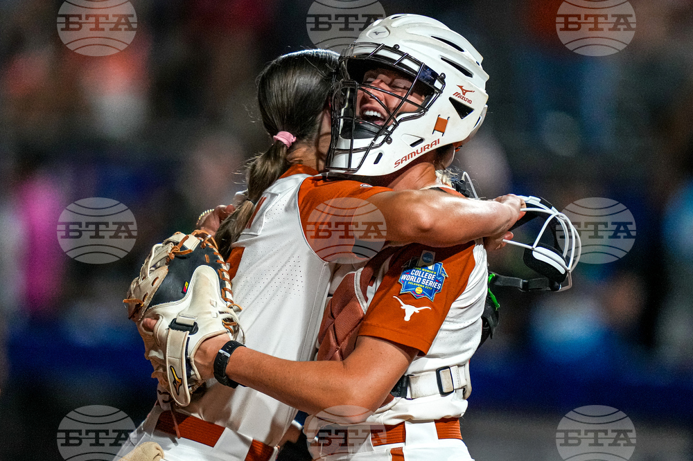 WCWS Texas Texas Tech Softball