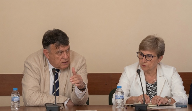Министър Вълчев обсъди с ректорите развитието на висшето образование