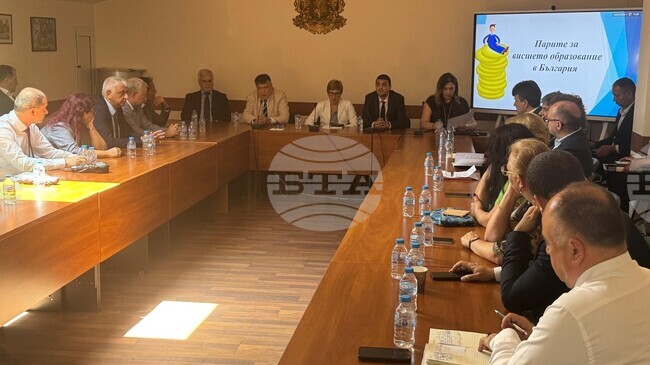 Министърът на образованието и науката проф. Георги Вълчев обсъди развитието на висшето образование с ректорите на университетите