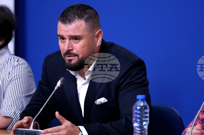 Президентът на Федерацията по адаптирана физическа активност Слав Петков беше преизбран за член на Управителния съвет на Международната атлетическа асоциация за атлети със синдром на Даун 