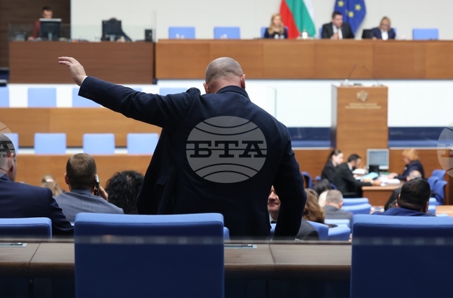 Румен Миланов от "Прогресивна България" оглави комисията за контрол над службите за сигурност