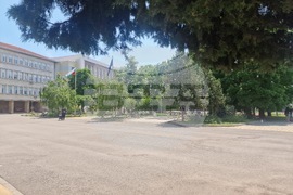 Бургас - сигнали за взривни устройства в училища
