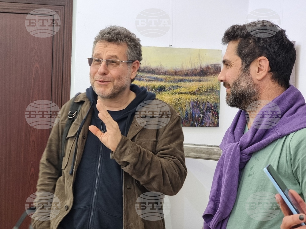 Бургаската галерия музей "Георги Баев" представи картините на художниците, които се включиха в пленера на Фондация "Орлица" край Медвен