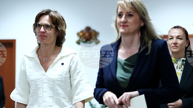 Еnvironment Minister Karamfilova, EU Commissioner Roswall Discuss Water Resource Sustainability and Waste Management