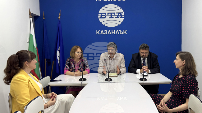Дискусия в Казанлък проследи връзката между Пенчо Славейков, модернизма и културното наследство на града
