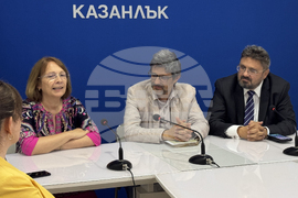 Национален пресклуб на БТА в Казанлък - 160 години от рождението на Пенчо Славейков - дискусия