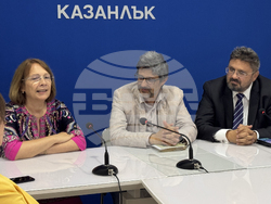 Национален пресклуб на БТА в Казанлък - 160 години от рождението на Пенчо Славейков - дискусия