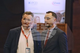 Конференция "Аутомотив енд Батери форум"